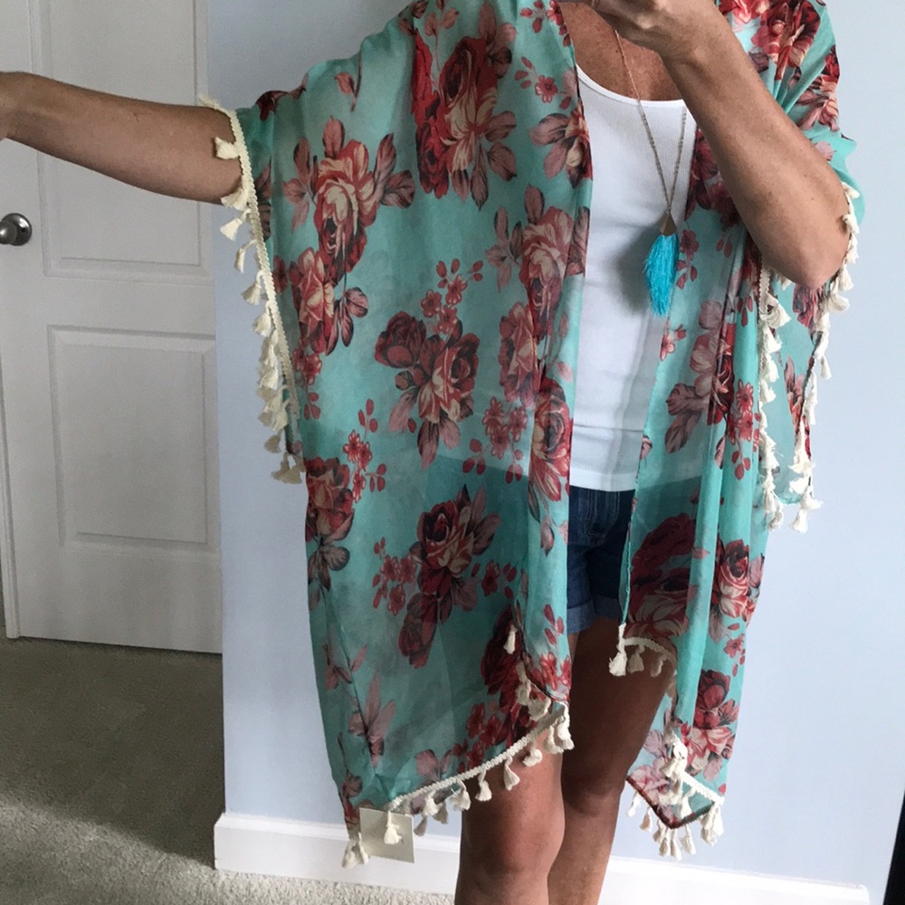 ♥️LAST 1♥️Floral Print Kimono - Picture 7 of 7